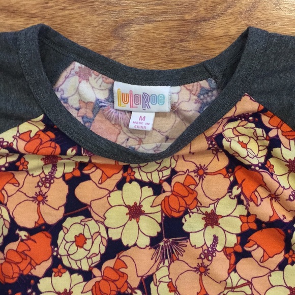 LuLaRoe Randy Tee - Picture 2 of 3